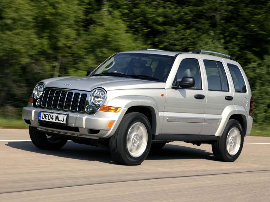  Jeep Cherokee Limited 2005 года  (UK) (фото 17 из 30)